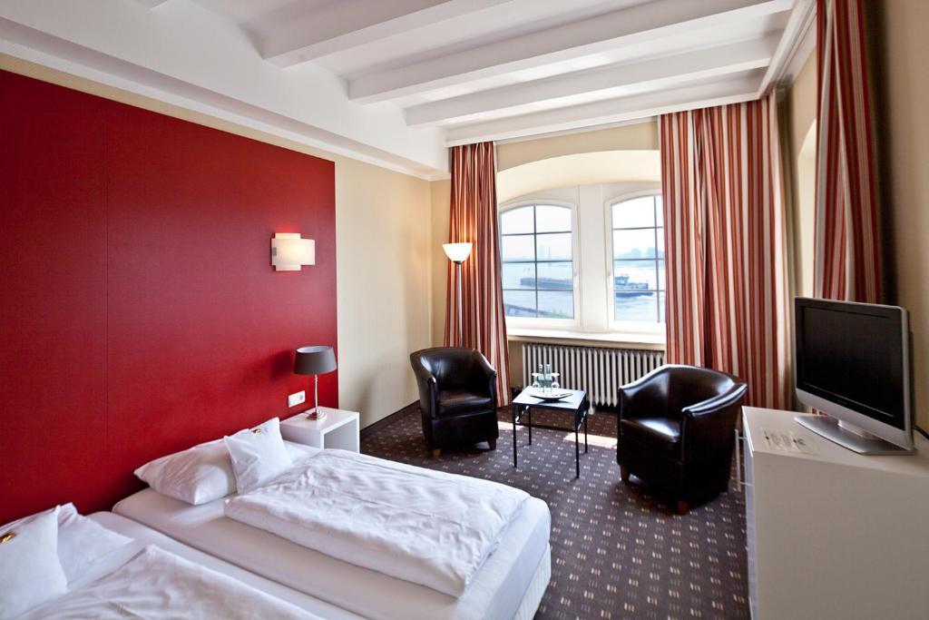 Schnellenburg Otel Düsseldorf Oda fotoğraf